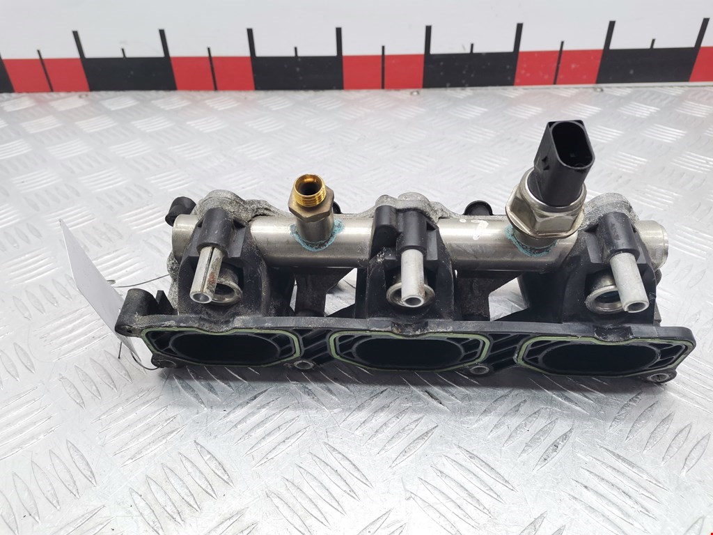 Датчик давления топлива AUDI A6 C6 2004-2010