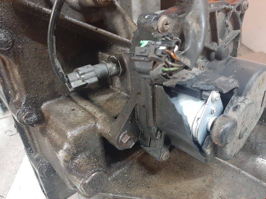 Коробка раздаточная (раздатка) NISSAN Navara II D22 1997-2004