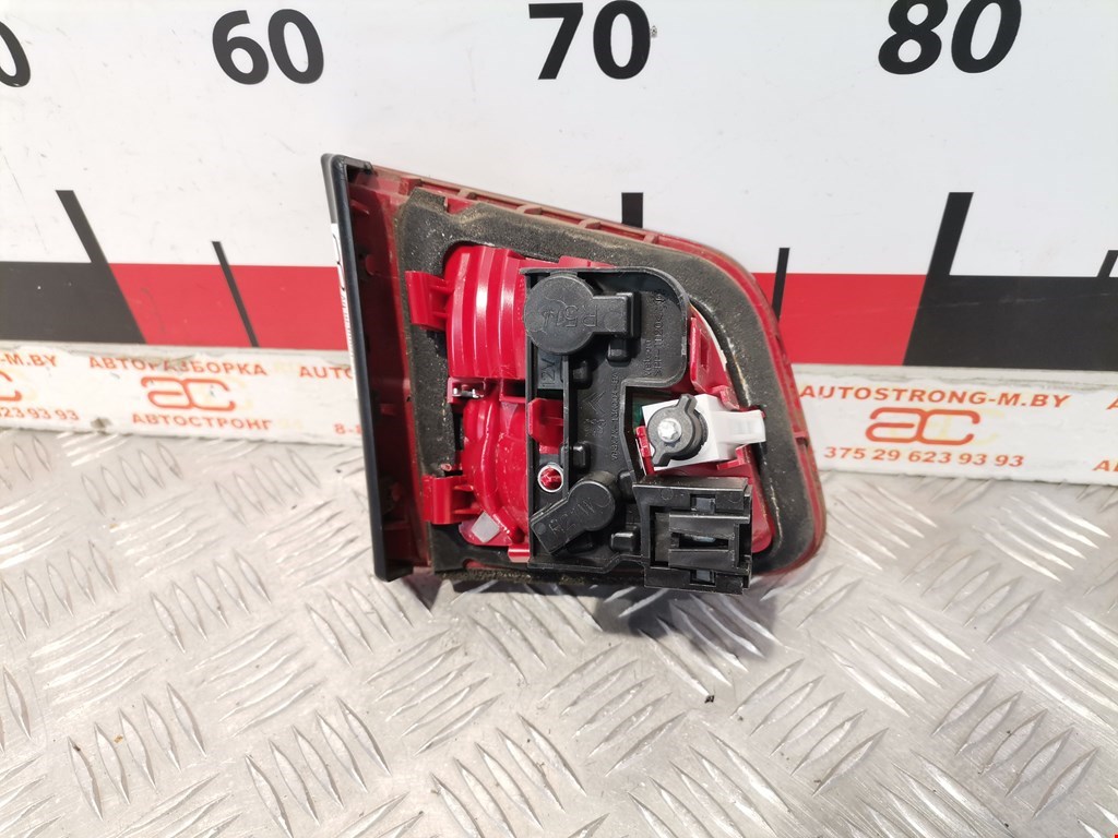 Фонарь задний внутренний правый CITROEN C5 II 2007-2017