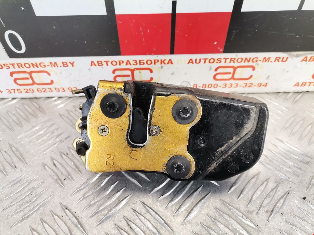 Замок двери передней правой DODGE Durango II 2003-2009