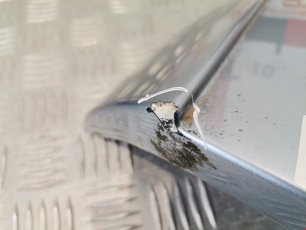 Спойлер BMW X3 E83 2003-2010