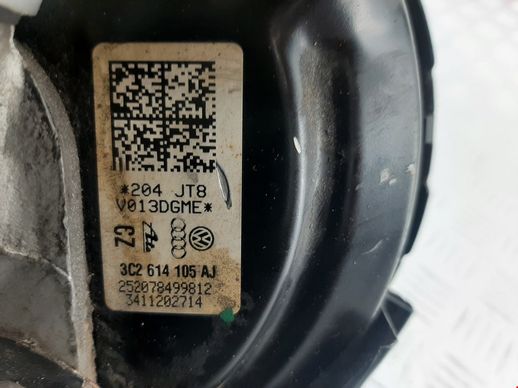 Усилитель тормозов вакуумный VOLKSWAGEN Passat B7 2011-2015