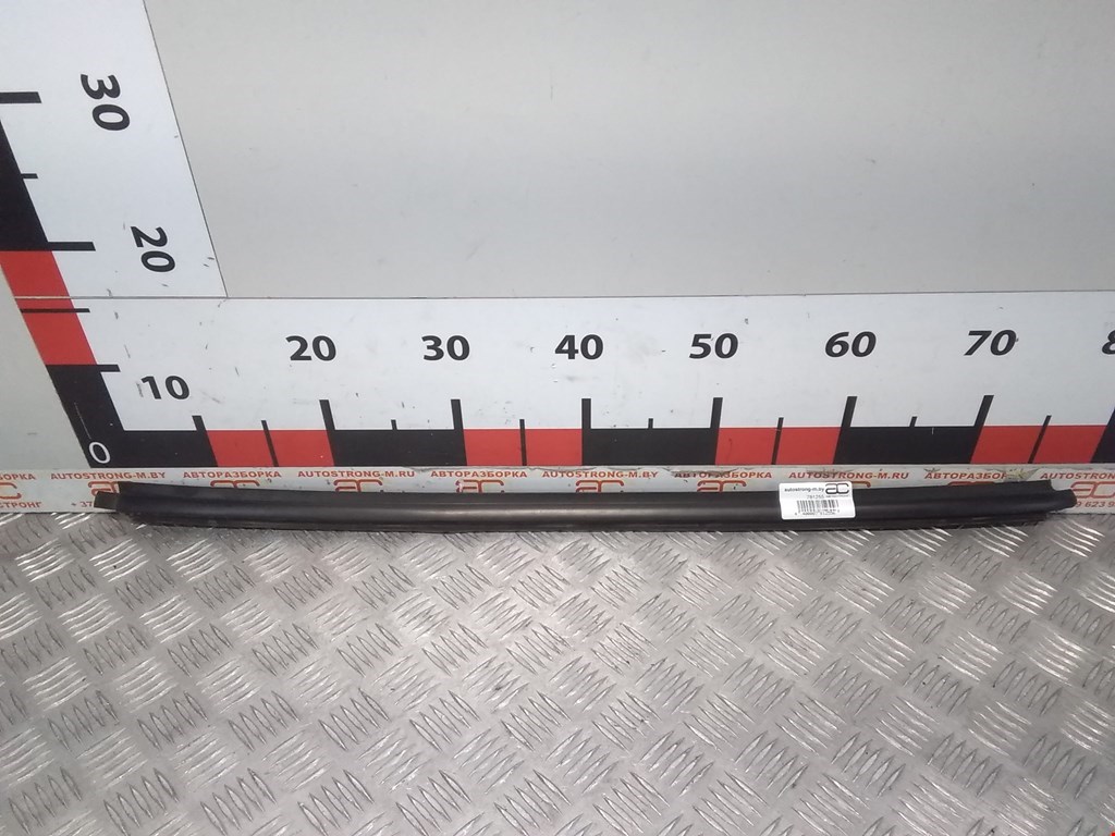 Уплотнитель (внутри) CITROEN Xsara Picasso 1999-2012