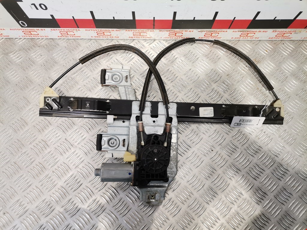 Стеклоподъемник задний правый CHEVROLET TrailBlazer 2001-2008