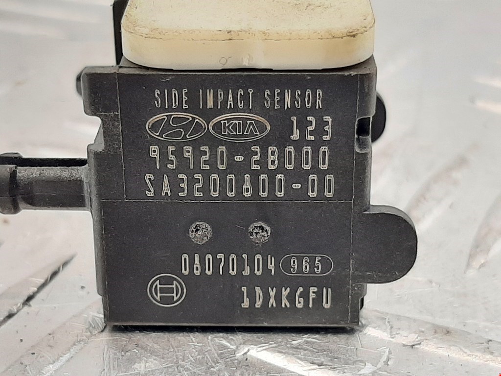 Датчик AIR BAG (подушек безопасности) HYUNDAI Santa Fe CM 2005-2012