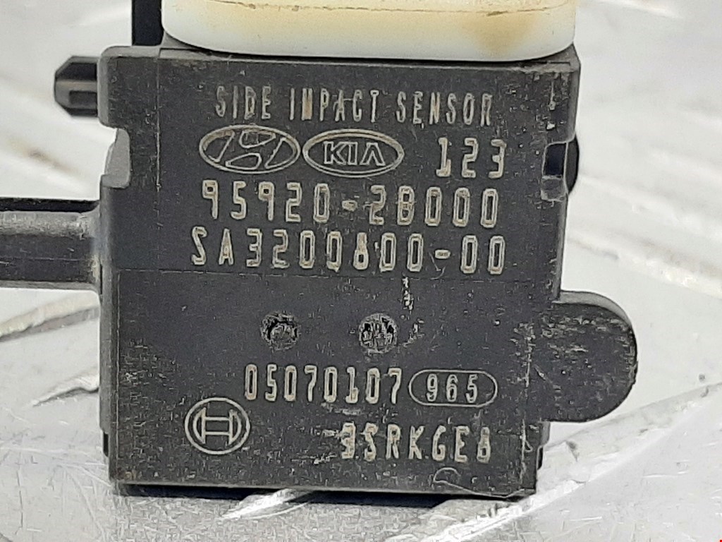 Датчик AIR BAG (подушек безопасности) HYUNDAI Santa Fe CM 2005-2012