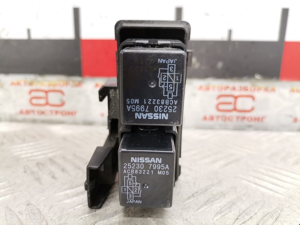 Блок реле INFINITI G G25/G35/G37 V36 2007-2014