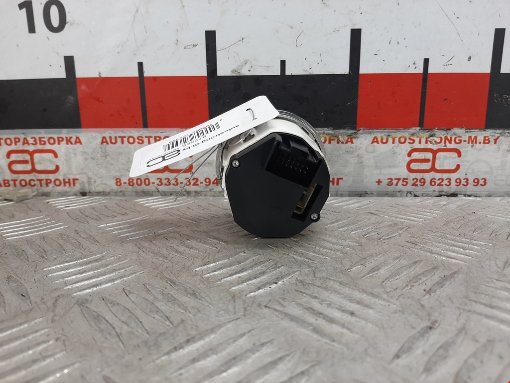 Кнопка включения полного привода VOLKSWAGEN Touareg 2002-2010