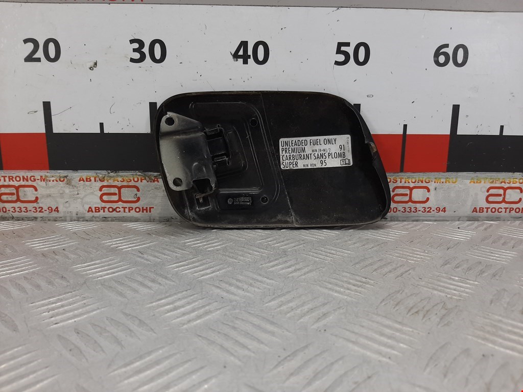 Лючок бензобака VOLKSWAGEN Touareg 2002-2010