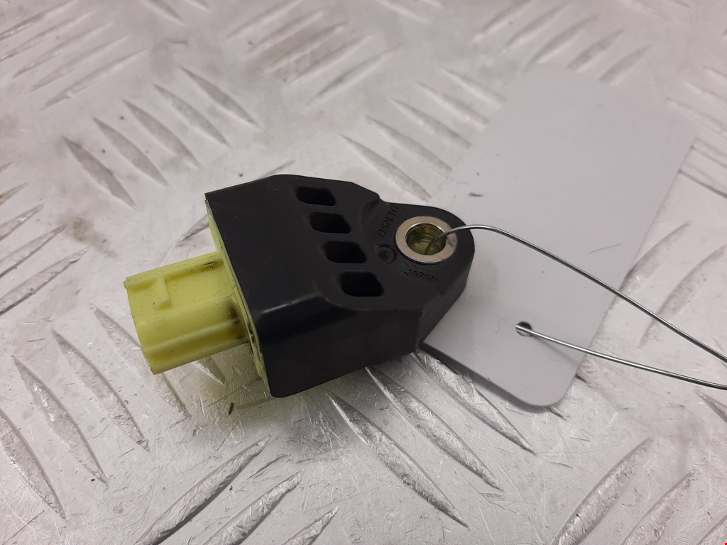 Датчик AIR BAG (подушек безопасности) TOYOTA Camry XV40 2006-2011