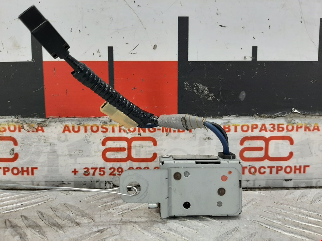 Усилитель антенны HONDA Accord VIII 2008-2013