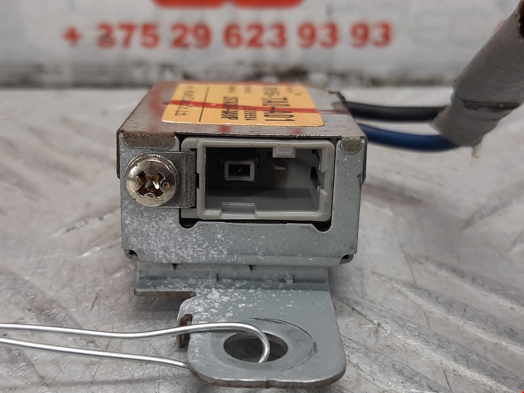 Усилитель антенны HONDA Accord VIII 2008-2013