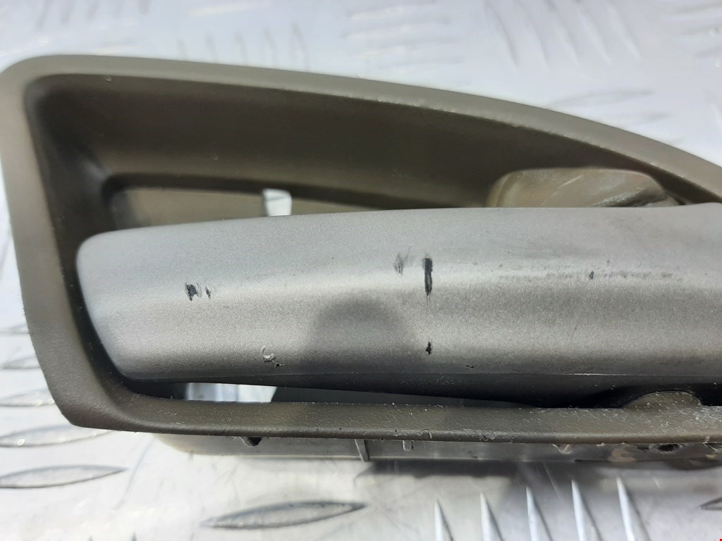 Ручка дверная передняя внутренняя правая HONDA Accord VIII 2008-2013