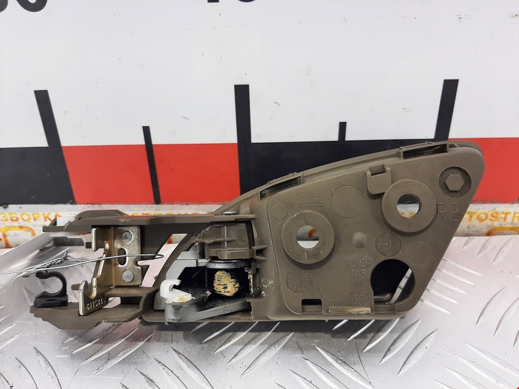 Ручка дверная передняя внутренняя правая HONDA Accord VIII 2008-2013