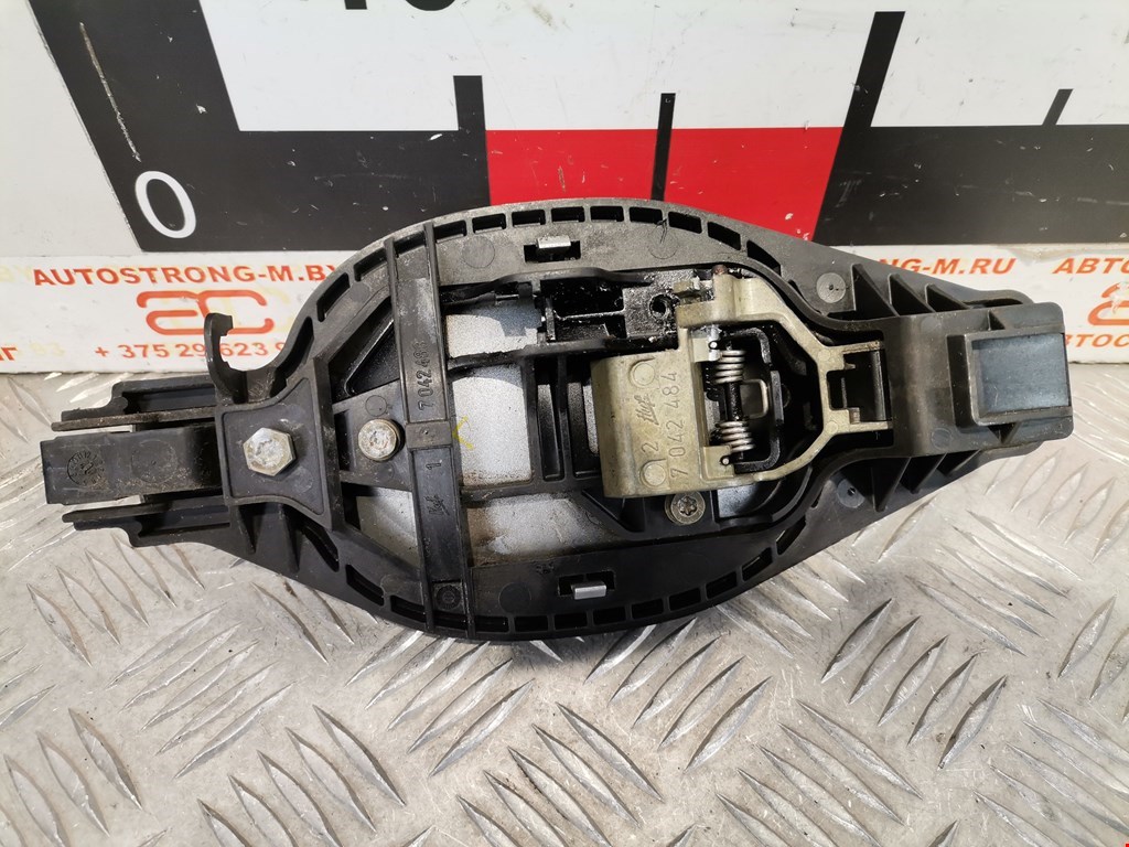 Ручка двери задней наружная левая LAND ROVER Range Rover 2002-2012