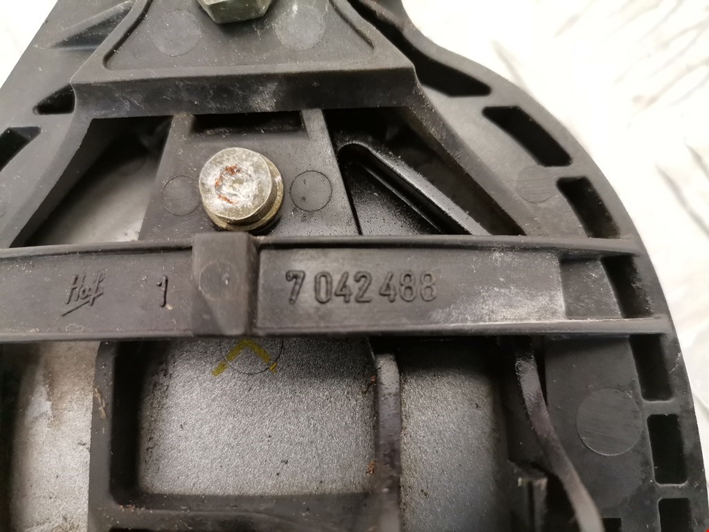 Ручка двери задней наружная левая LAND ROVER Range Rover 2002-2012