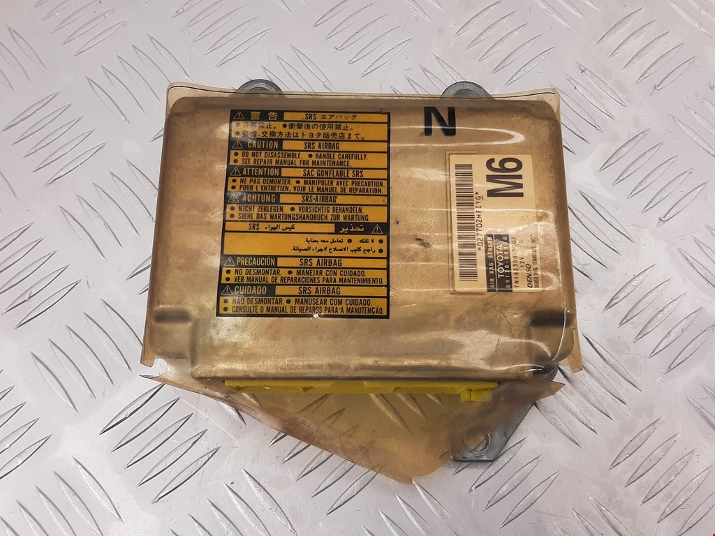 Блок управления AIR BAG TOYOTA Sienna XL20 2003-2010