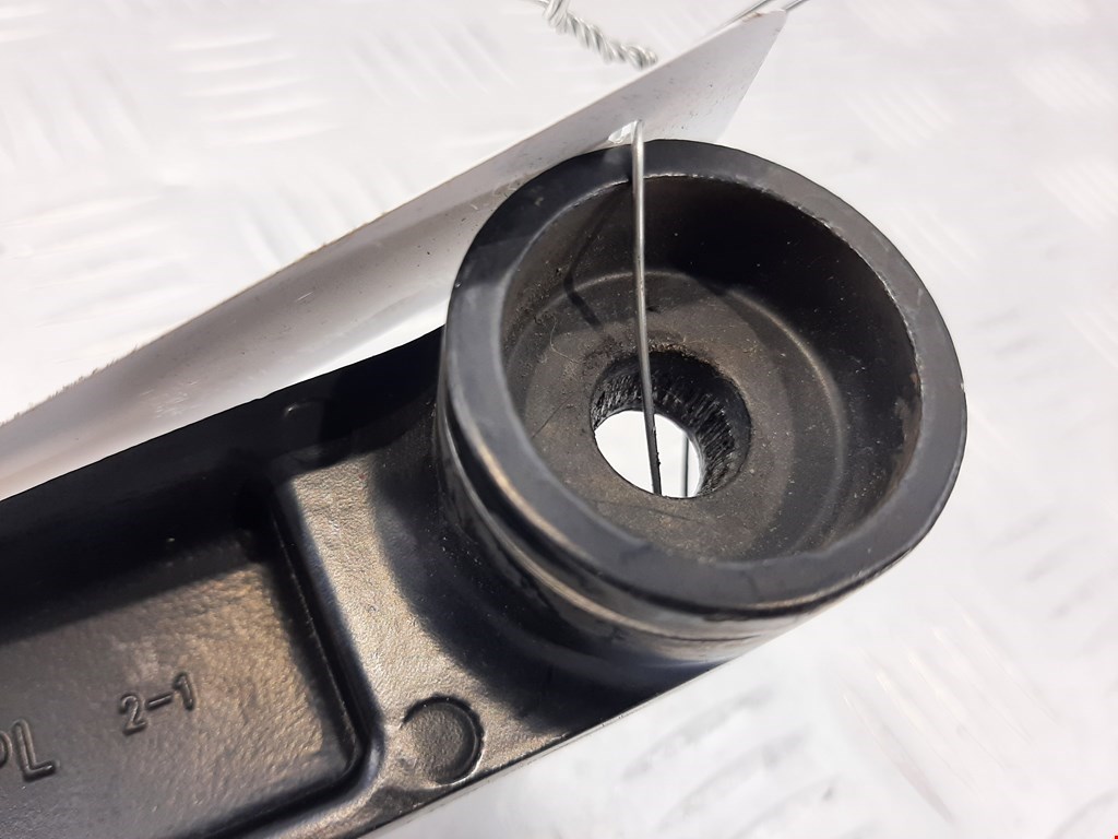 Поводок дворников передний левый/ правый KIA Optima 2010-2016