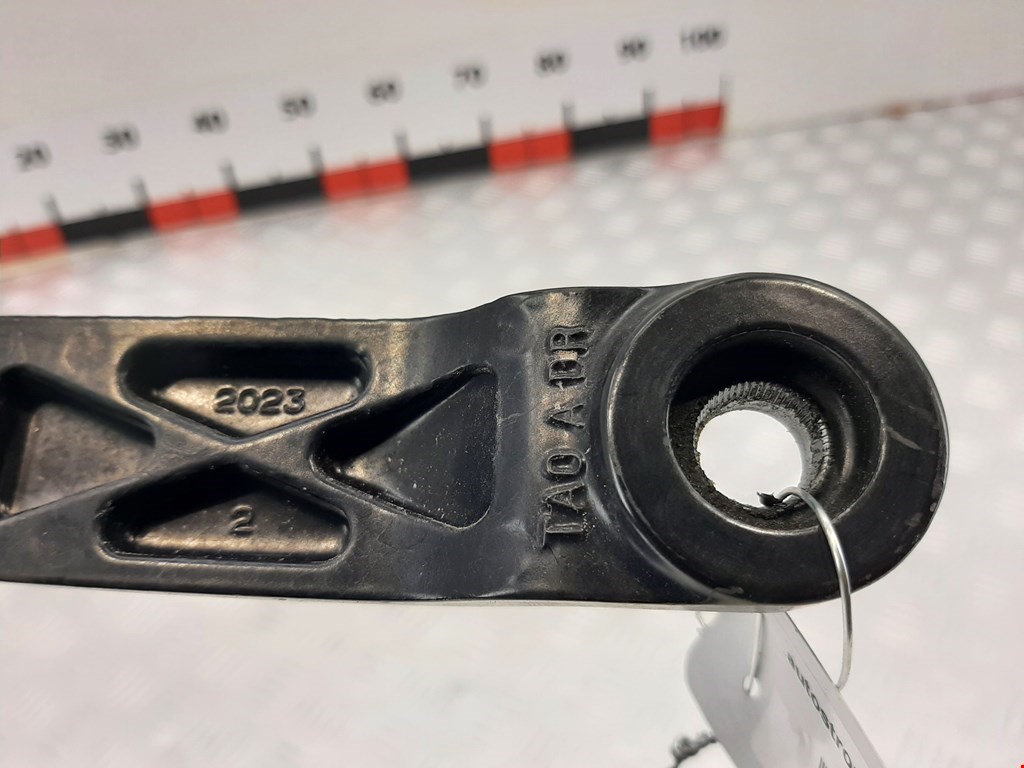 Поводок дворников передний левый/ правый HONDA Accord VIII 2008-2013