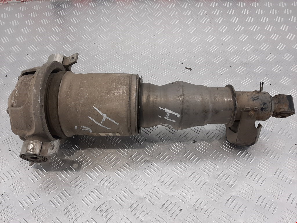 Амортизатор задний левый VOLKSWAGEN Touareg 2002-2010