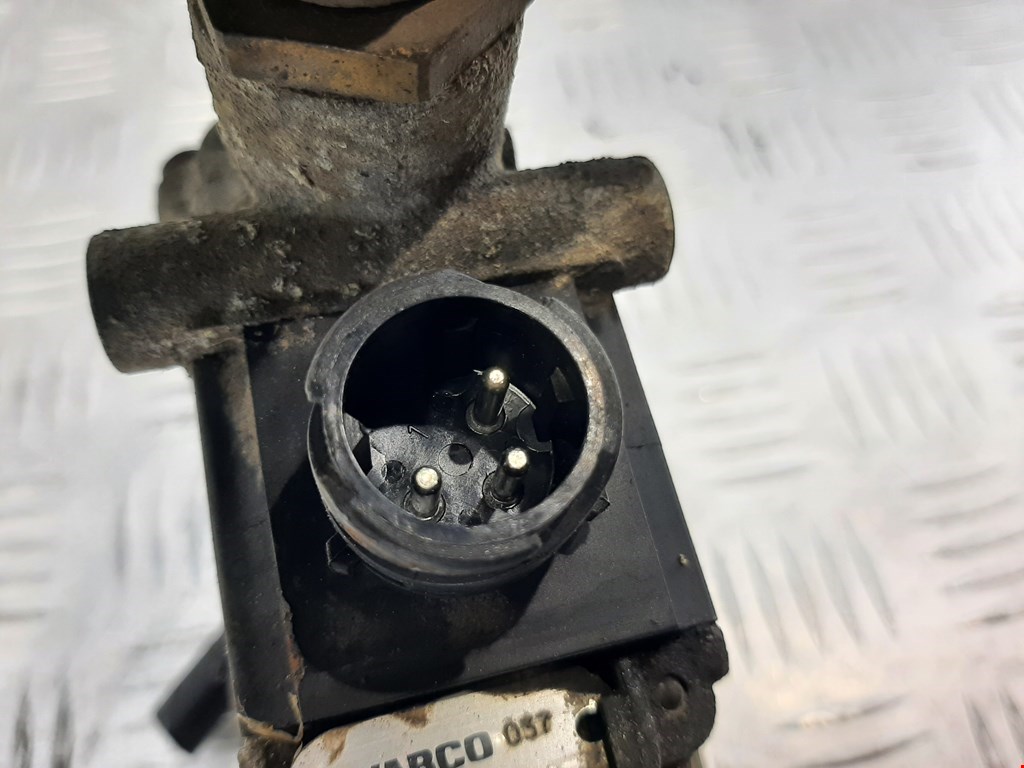 Кран ABS тормозной главный (распределитель) IVECO EuroCargo II 2003-2008