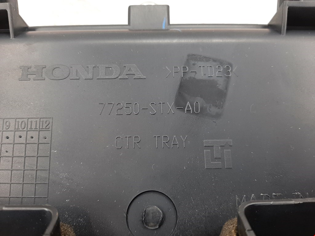 Дефлектор воздушный ACURA MDX YD2 2007-2013