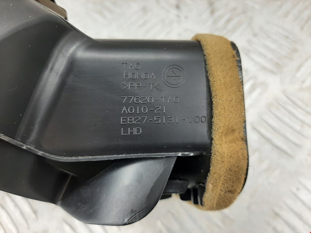 Дефлектор воздушный HONDA Accord VIII 2008-2013