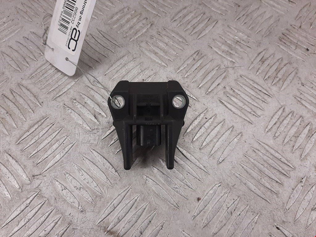 Датчик AIR BAG (подушек безопасности) TOYOTA Sienna XL20 2003-2010