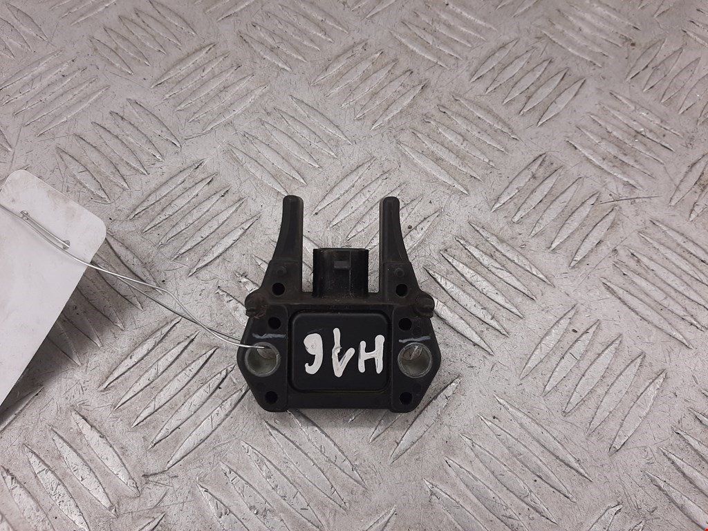 Датчик AIR BAG (подушек безопасности) TOYOTA Sienna XL20 2003-2010