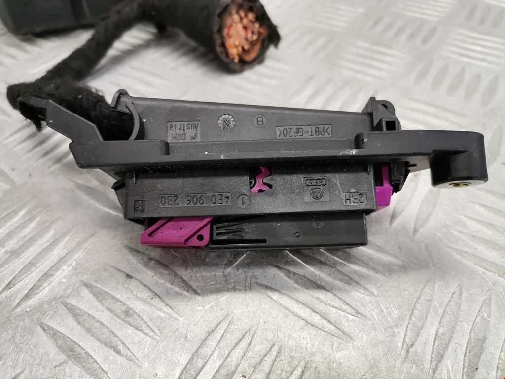 Датчик уровня в бачок омывателя AUDI A6 C6 2004-2010