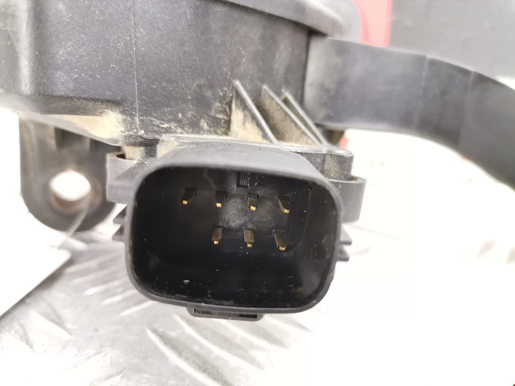 Педаль газа FORD Edge 2006-2014