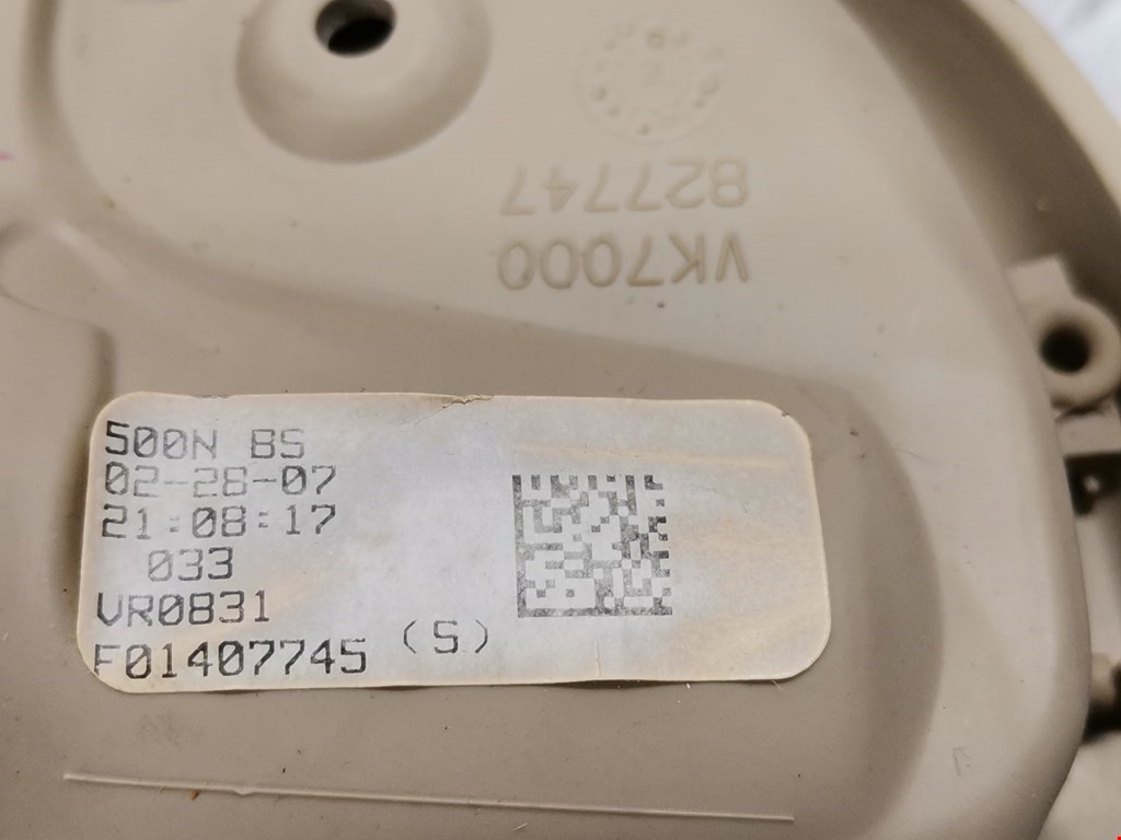 Плафон салонный (салона фонарь) TOYOTA Sienna XL20 2003-2010