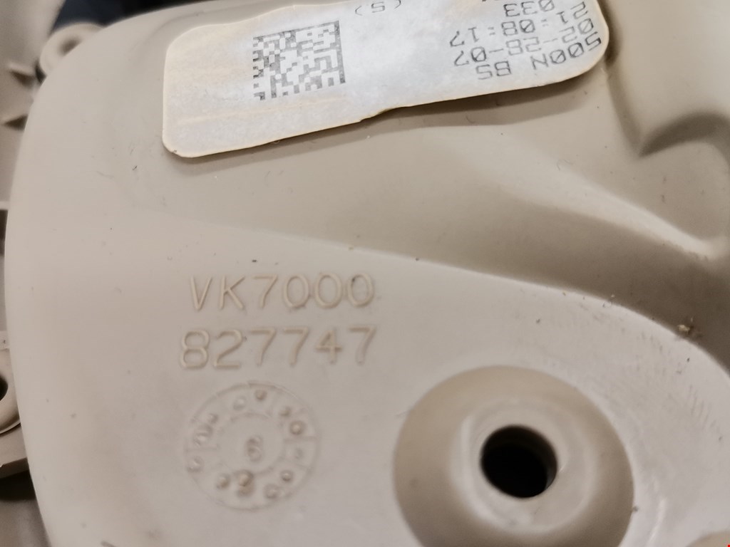 Плафон салонный (салона фонарь) TOYOTA Sienna XL20 2003-2010