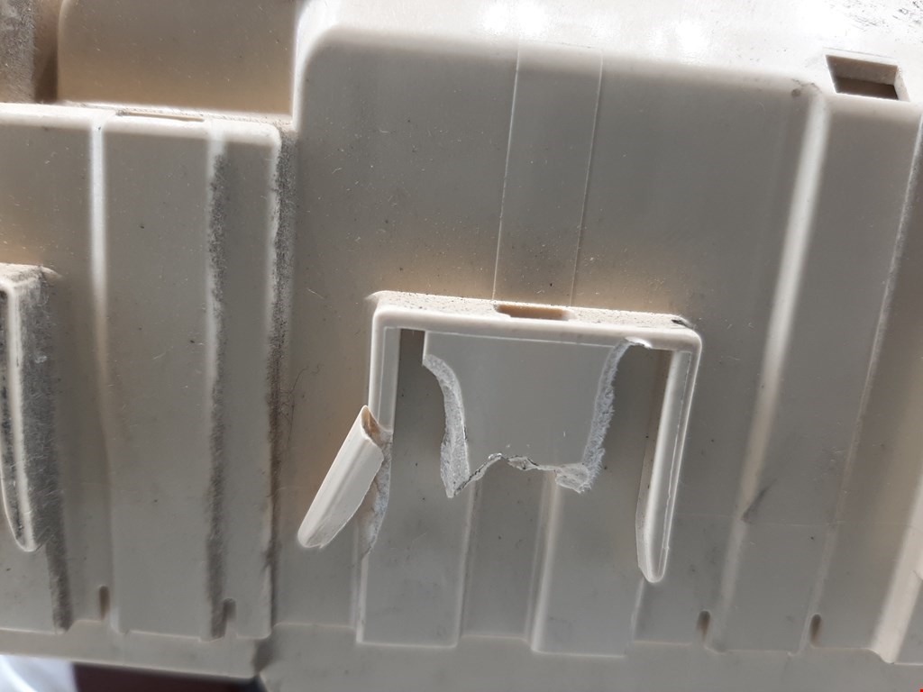 Блок комфорта TOYOTA Sienna XL20 2003-2010