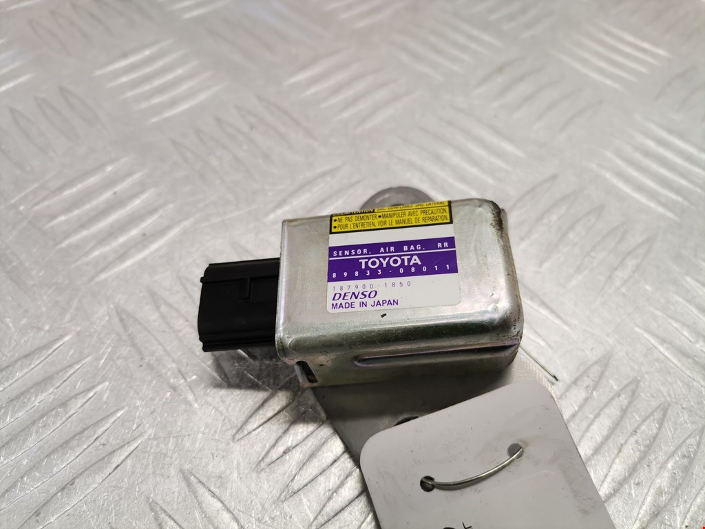 Датчик AIR BAG (подушек безопасности) TOYOTA Sienna XL20 2003-2010