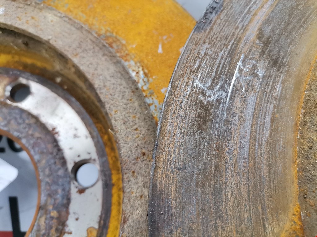 Диск тормозной задний INFINITI QX56/QX80 2004-2010