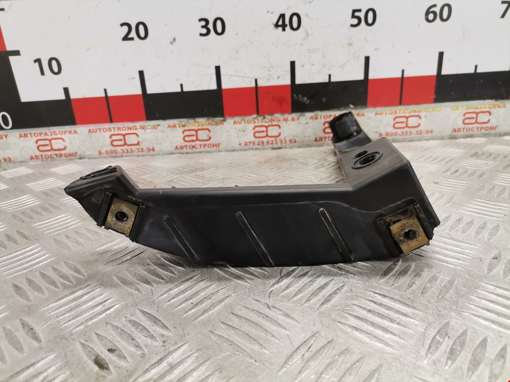 Кронштейн заднего бампера левый правый VOLKSWAGEN Touareg 2002-2010