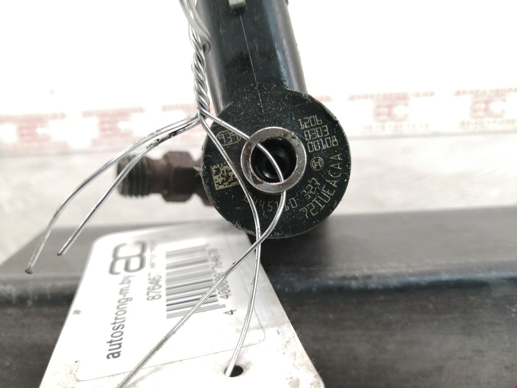 Форсунка дизельная электрическая OPEL Insignia 2008-2017