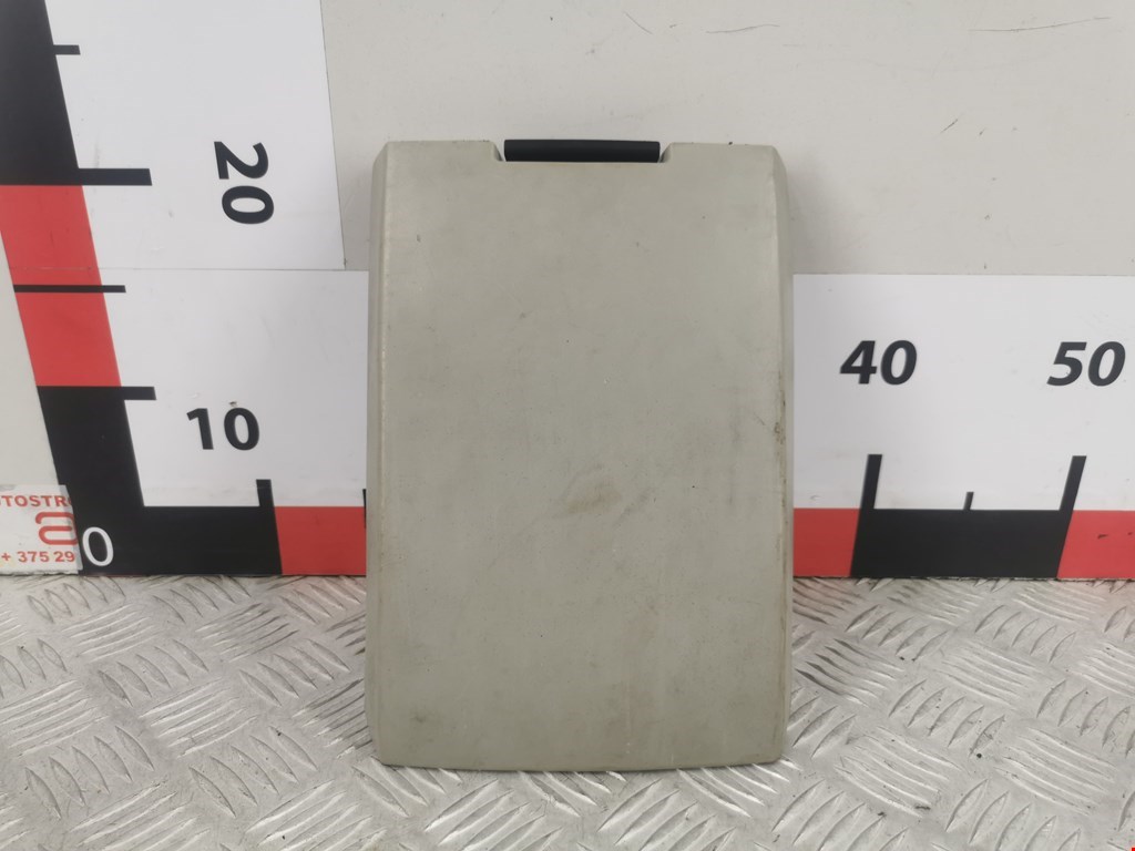 Подлокотник в салон CHRYSLER Pacifica 2003-2008