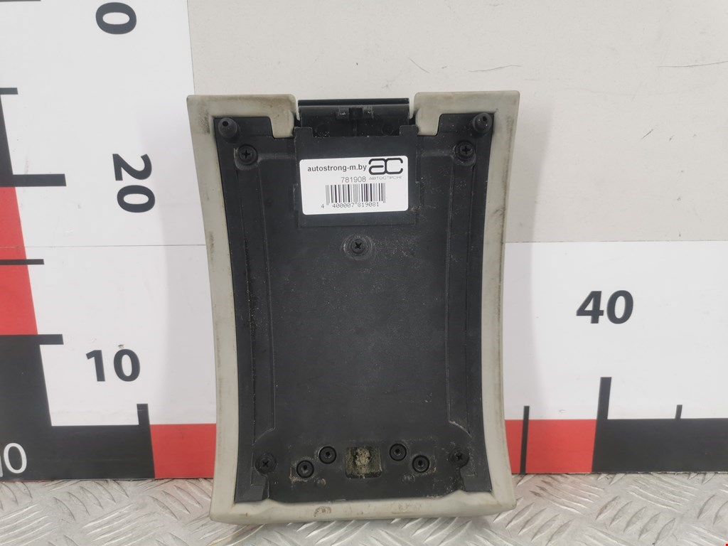 Подлокотник в салон CHRYSLER Pacifica 2003-2008