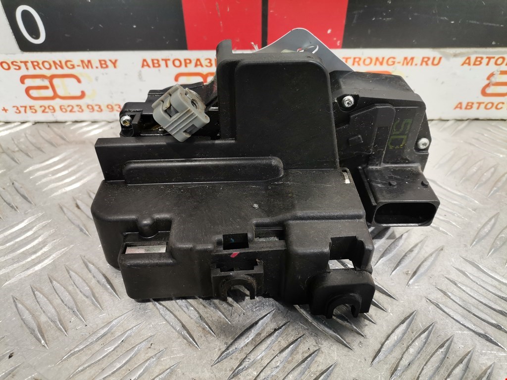 Замок двери передней правой OPEL Antara 2006-2015