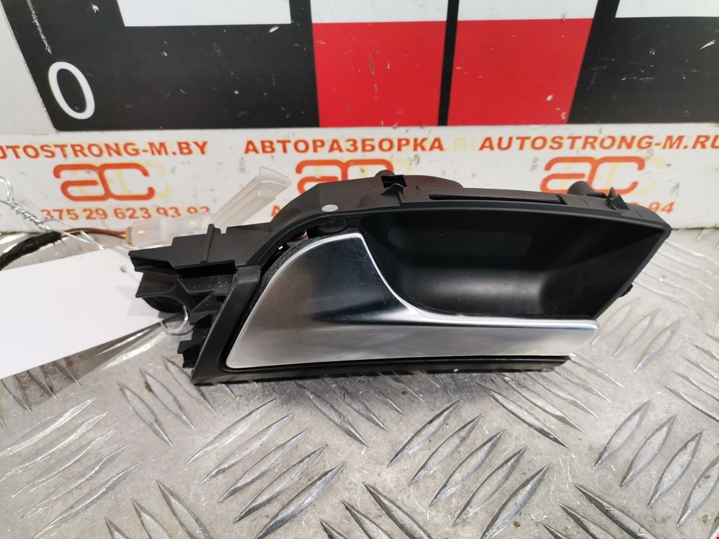 Ручка дверная передняя внутренняя левая AUDI A5 2007-2016