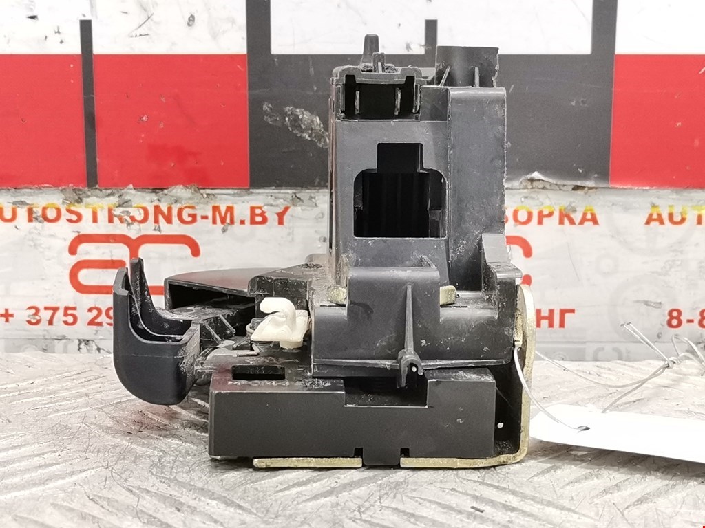 Замок двери передней правой RENAULT Megane I 1996-2002