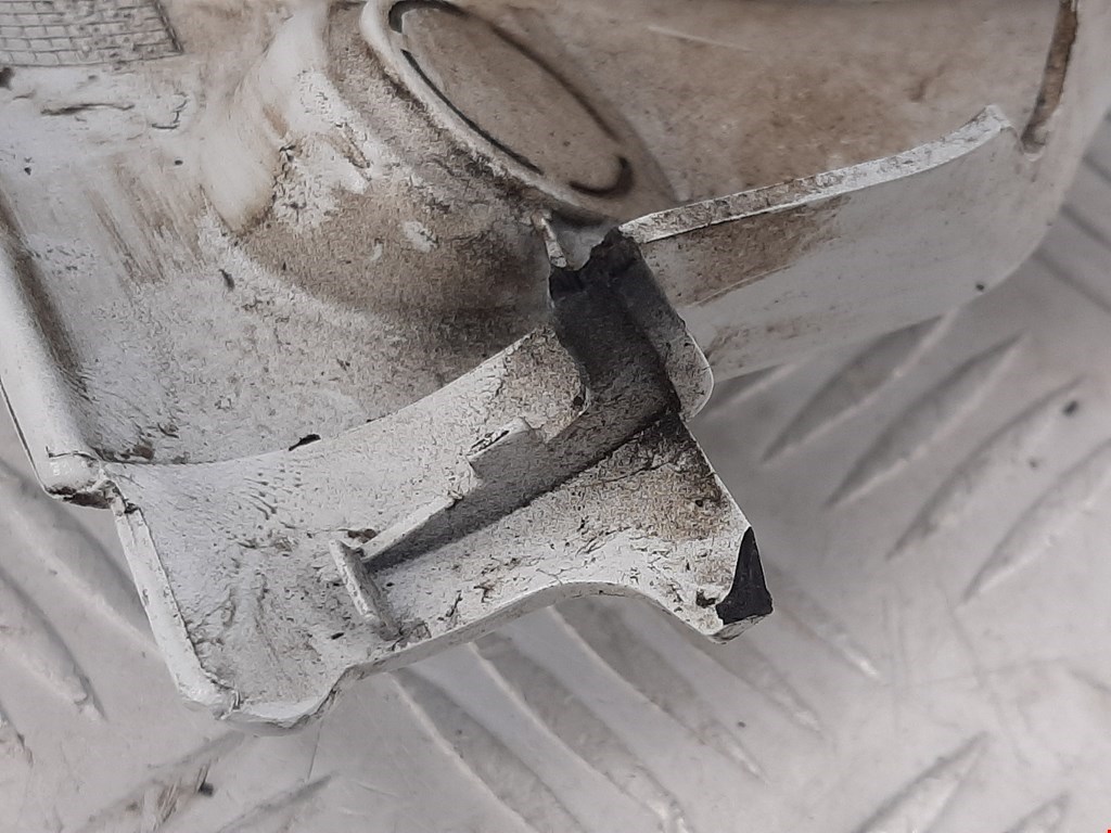 Решетка радиатора RENAULT Megane I 1996-2002