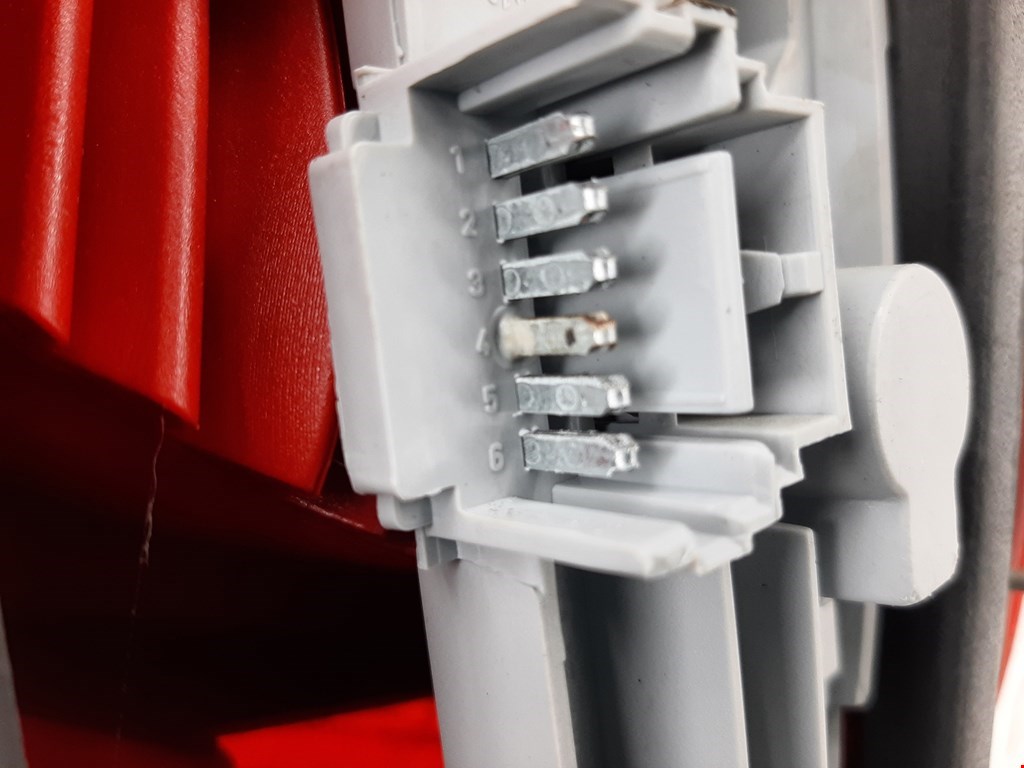 Фонарь задний левый RENAULT Modus 2004-2012