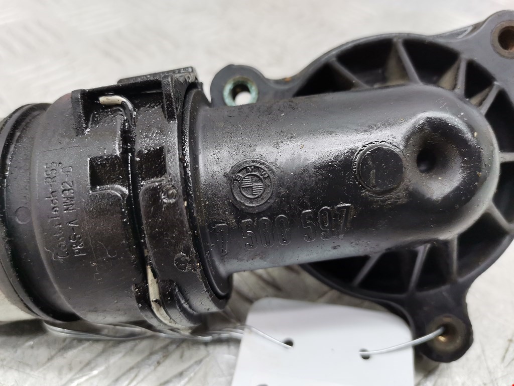 Корпус термостата BMW 1er E81\E87 2004-2011