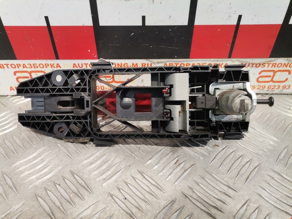 Ручка двери передней наружная правая SEAT Ibiza 2008-2017