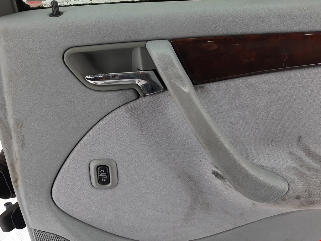 Дверь задняя правая MERCEDES-BENZ C-Class C-klasse W202 1993-2000