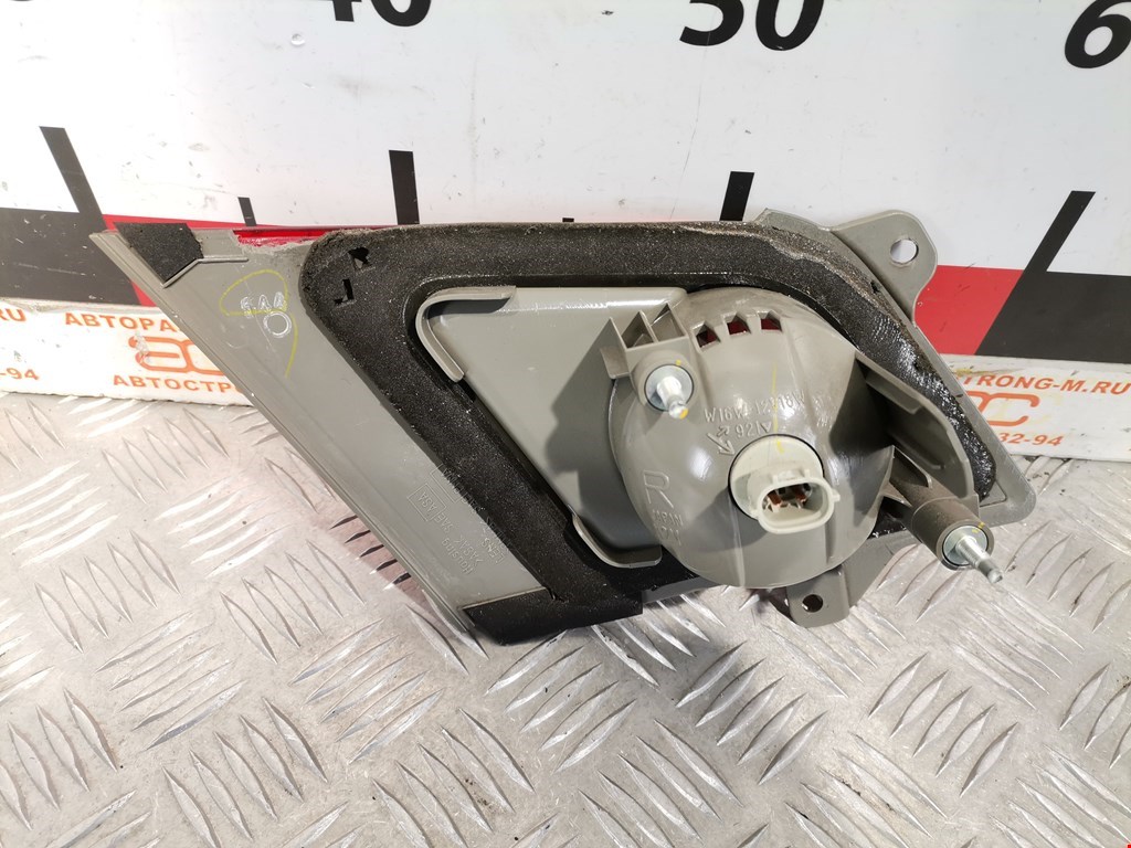 Фонарь задний внутренний правый INFINITI M 2005-2010