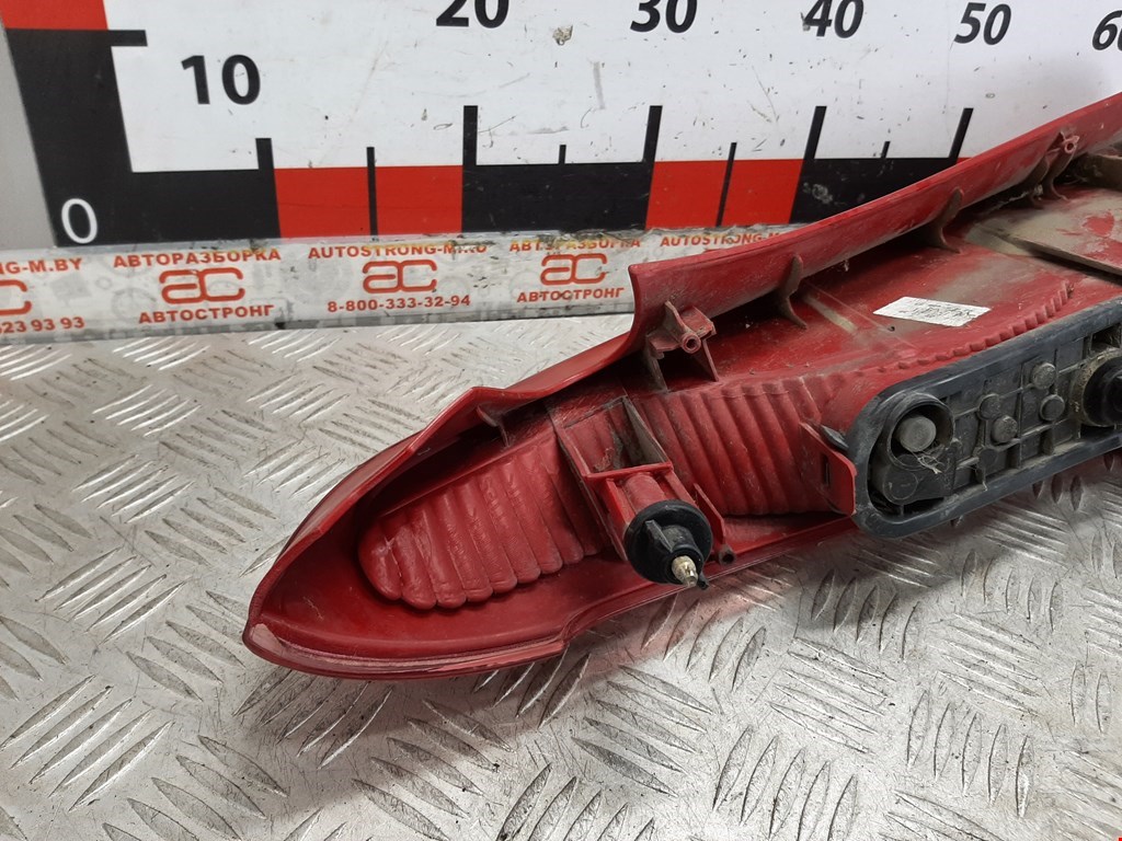 Фонарь задний правый PEUGEOT 207 2006-2015